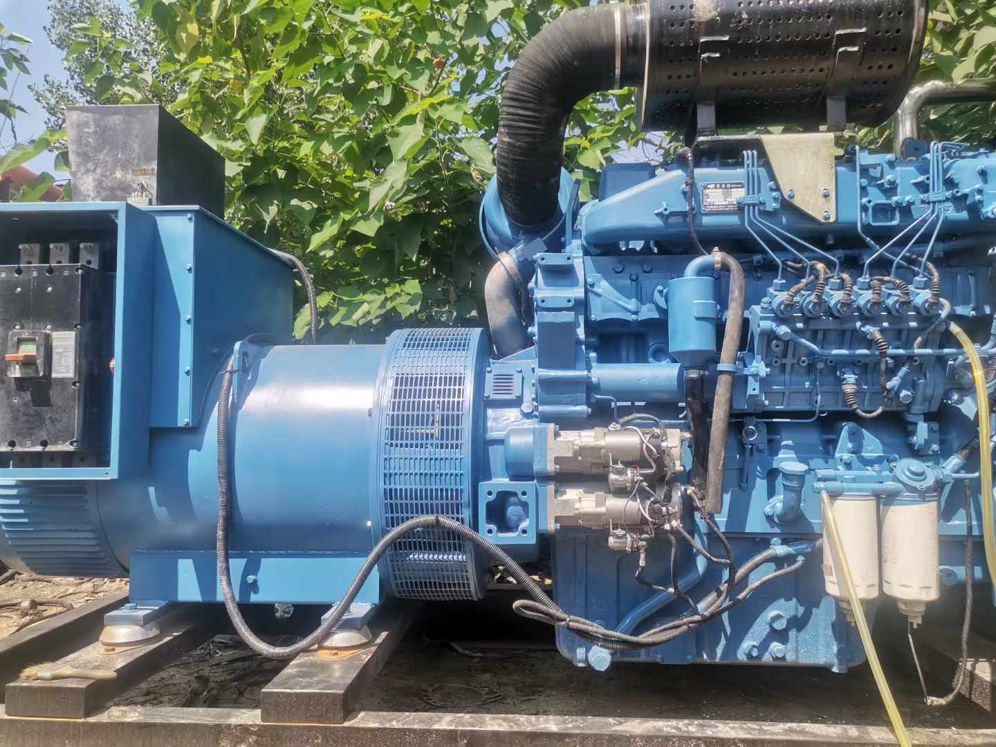 麟游详细说明降低 800kW 柴油发电机输出电流波动的方法